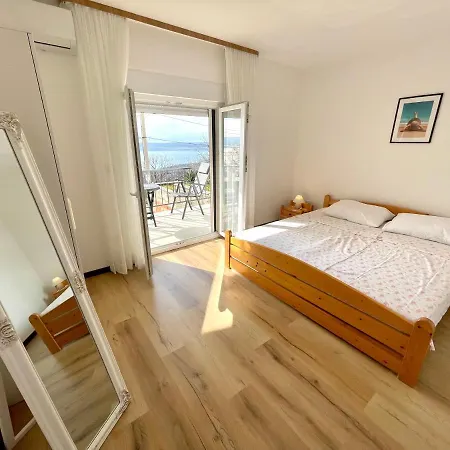 Ivana & Ante Διαμέρισμα *