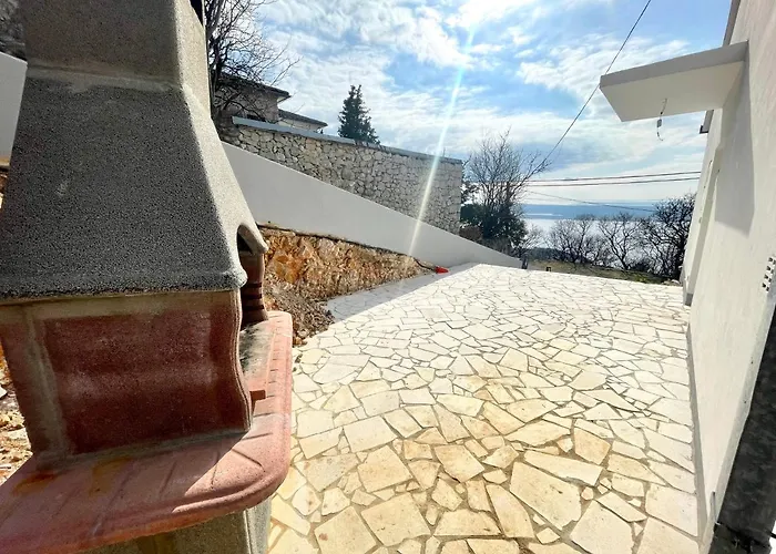 Ivana & Ante アパート ドラマリ